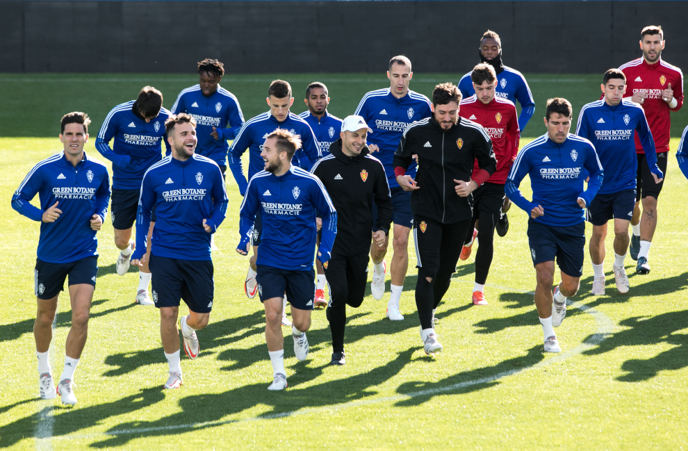 Entrenamiento del Real Zaragoza en La Romareda