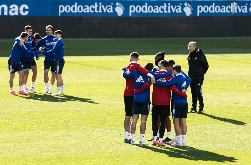 Entrenamiento del Real Zaragoza en La Romareda