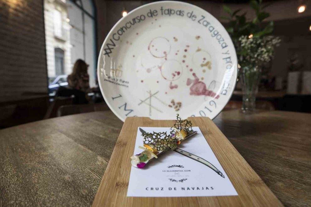 La Clandestina Café con Cruz de navajas, la mejor tapa de Zaragoza en el XXV Concurso provincial de tapas