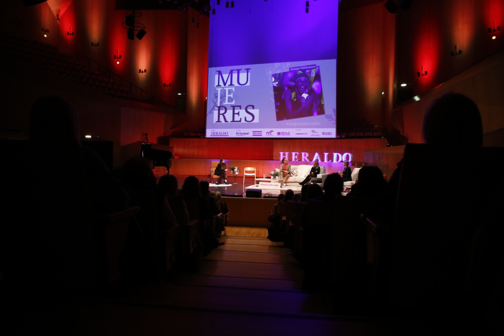 Foto de la gala 'Mujeres' de HERALDO DE ARAGON, que celebra en la sala Mozart su tercera edición