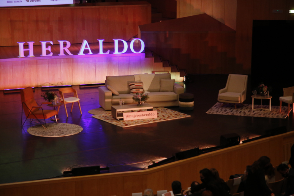 Foto de la gala 'Mujeres' de HERALDO DE ARAGON, que celebra en la sala Mozart su tercera edición