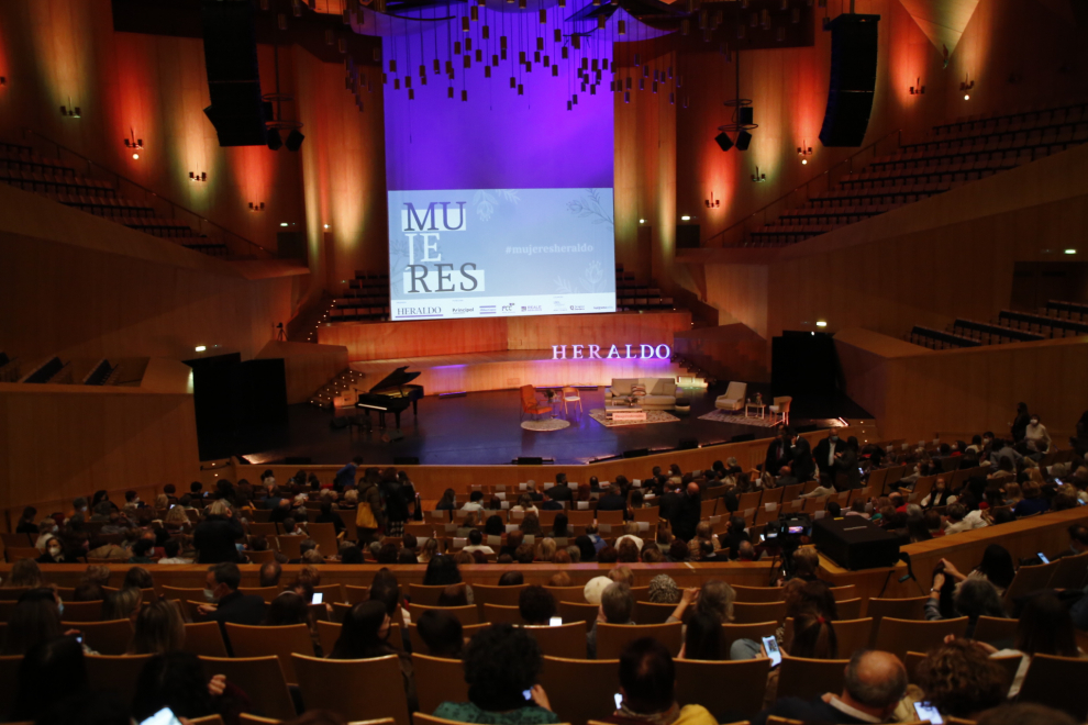 Foto de la gala 'Mujeres' de HERALDO DE ARAGON, que celebra en la sala Mozart su tercera edición