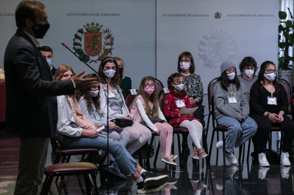 Foto de la constitución del nuevo Consejo de la Infancia y la Adolescencia de Zaragoza