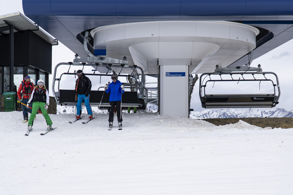 Fotos de la estación de esquí de Cerler este sábado