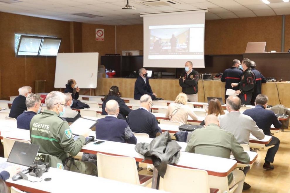 Reunión del Plan de Emergencia Municipal del Ayuntamiento de Zaragoza por la crecida del río Ebro