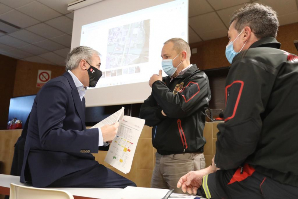 Reunión del Plan de Emergencia Municipal del Ayuntamiento de Zaragoza por la crecida del río Ebro