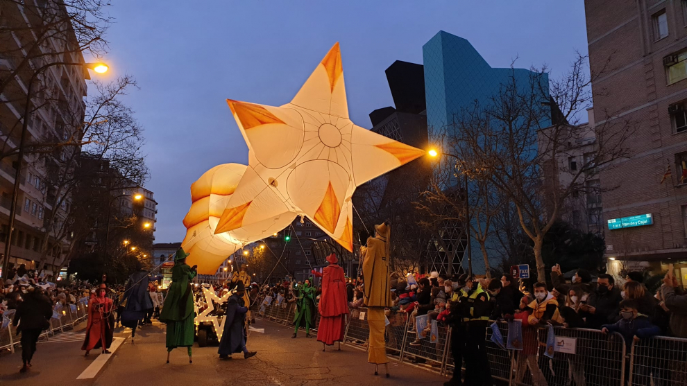 Foto de la cabalgata de los Reyes Magos de Zaragoza