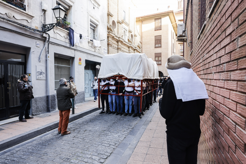 Primer ensayo de costaleros en Zaragoza tras dos años de parón