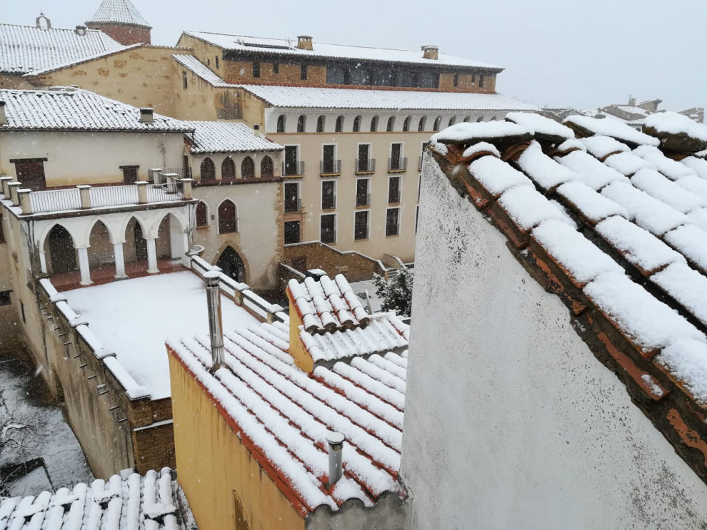 Nieve en La Iglesuela del Cid.