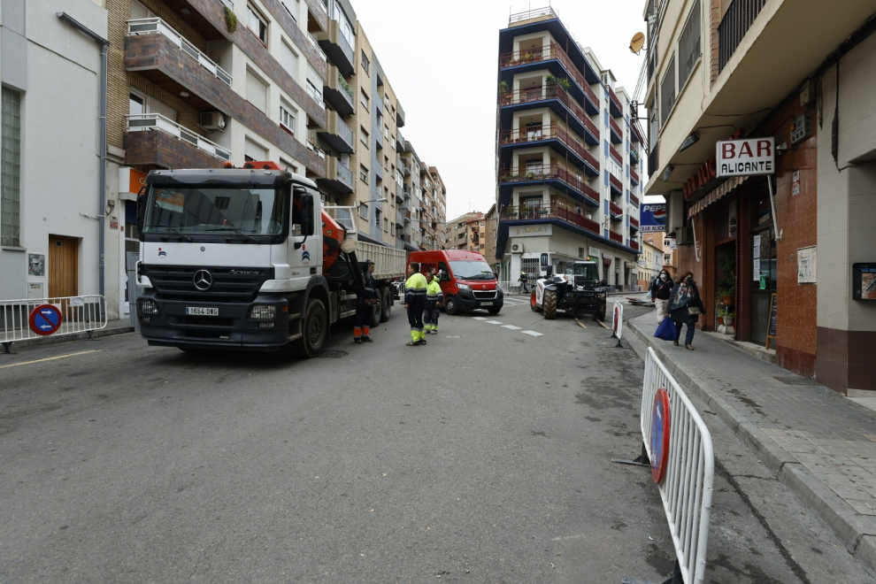 Comienzan las obras en la calle Cuarte de Zaragoza, que costarán 650.895 €, se harán en tres fases y se inician en la zona más cercana a la plaza de las Canteras.