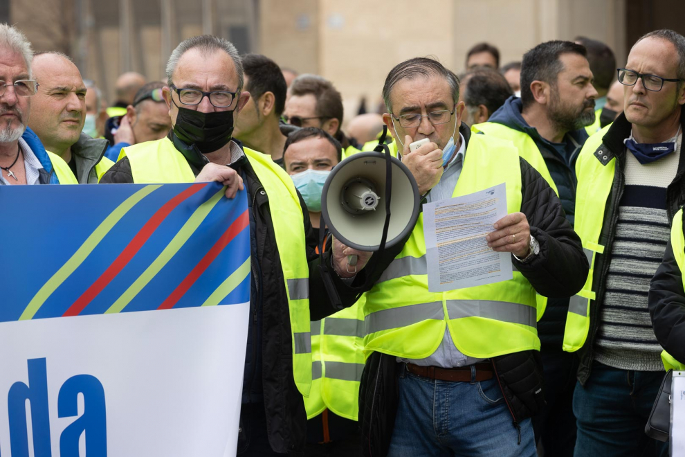 Protesta de transportistas en Zaragoza