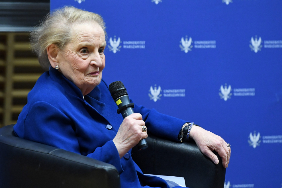 FILE PHOTO: Former U.S. Secretary of State Madeleine Albright arrives for the "Glamour Women of the Year Awards" in the Manhattan borough of New York, November 9, 2015. REUTERS/Carlo Allegri/File Photo PEOPLE-MADELEINE ALBRIGHT/
