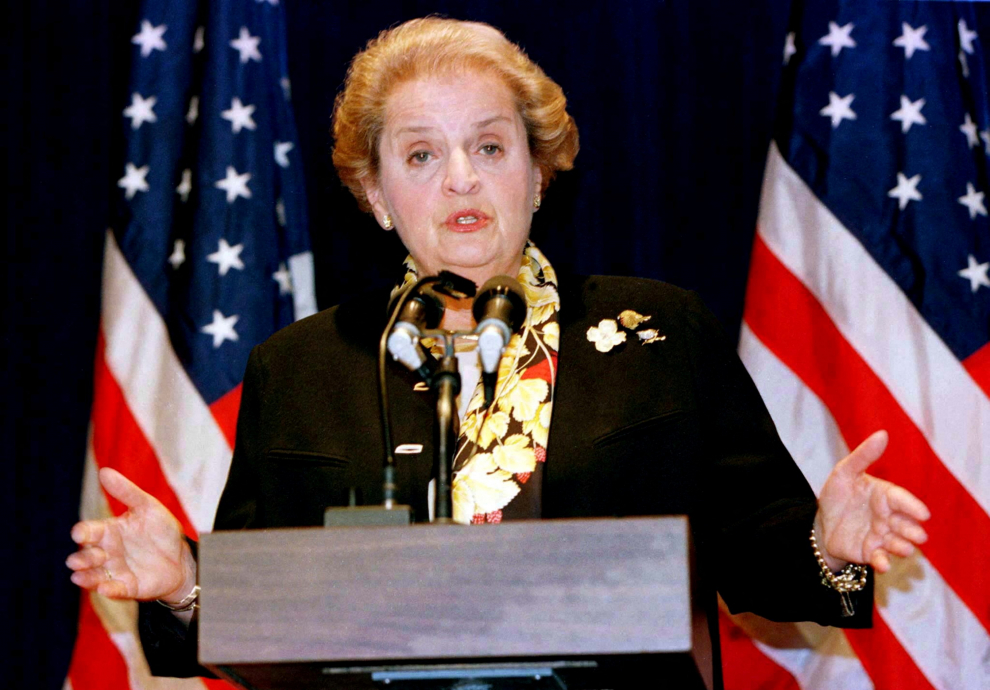 FILE PHOTO: Former U.S. Secretary of State Madeleine Albright speaks at the Save Darfur rally in New York's Central Park September 17, 2006. Thousands of people attended the event which coincided with similar events in countries around the world.  REUTERS/Chip East  (UNITED STATES)/File Photo PEOPLE-MADELEINE ALBRIGHT/