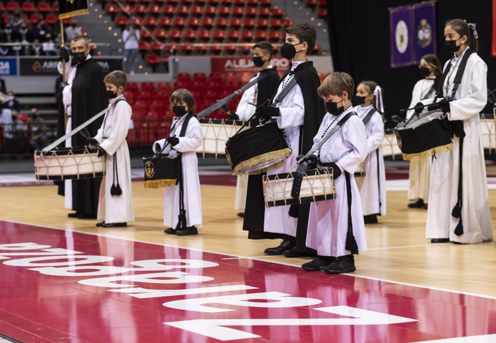 Imágenes de la exaltación infantil de instrumentos de Semana Santa
