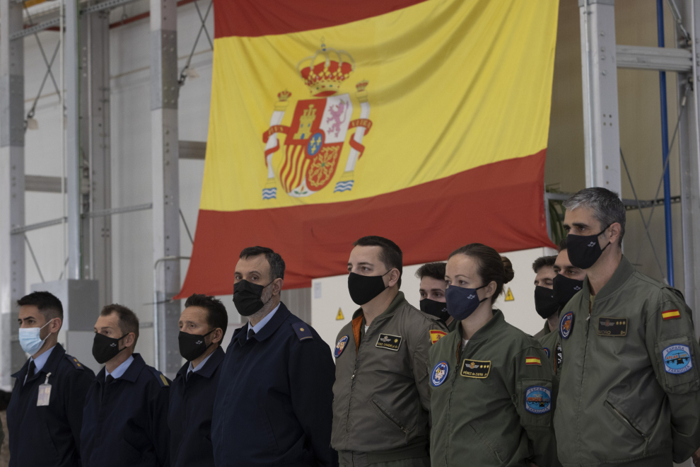 Visita de la ministra de Defensa a la Base de Zaragoza por la guerra de Ucrania.