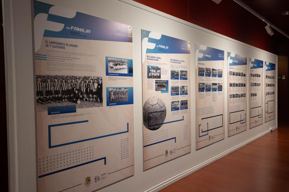 Imágenes de la exposición presentada en el Centro de Historias y enmarcada en el centenario de la Federación Aragonesa de Fútbol.