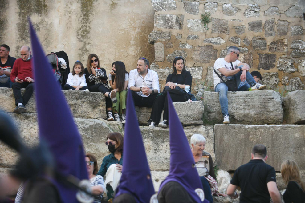 Es la más multitudinaria de la ciudad; participan en ella todas las cofradías, congregaciones y hermandades