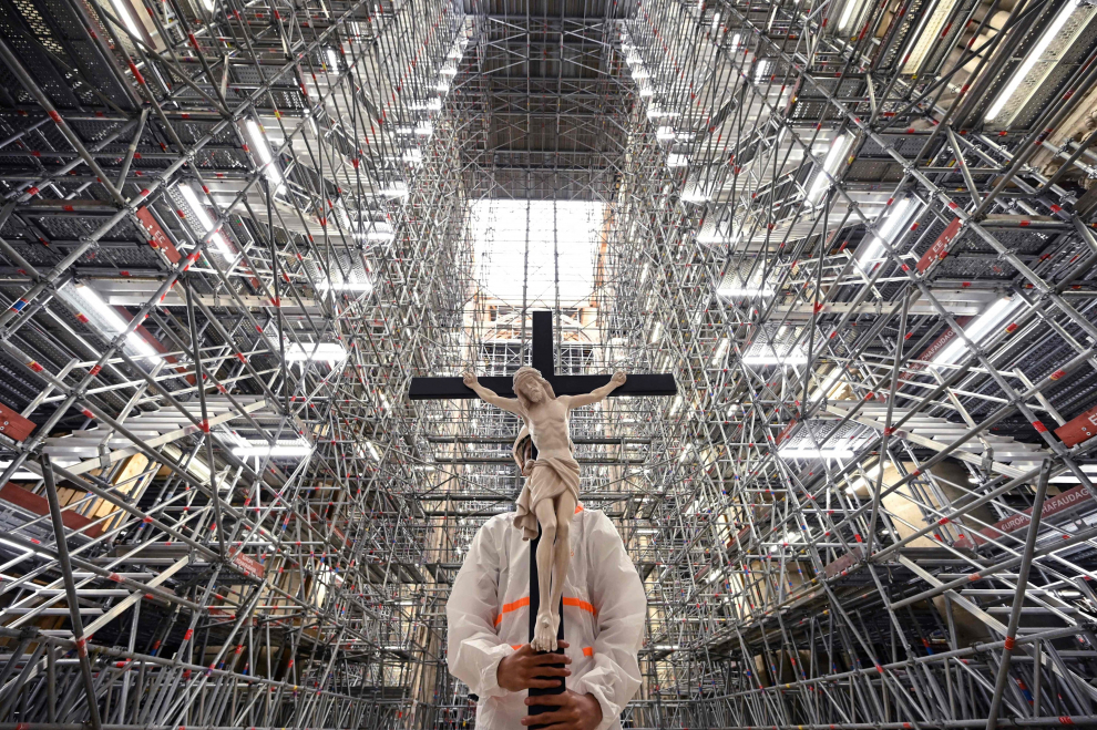 Obras De Rehabilitación En La Catedral De Notre Dame | Imágenes