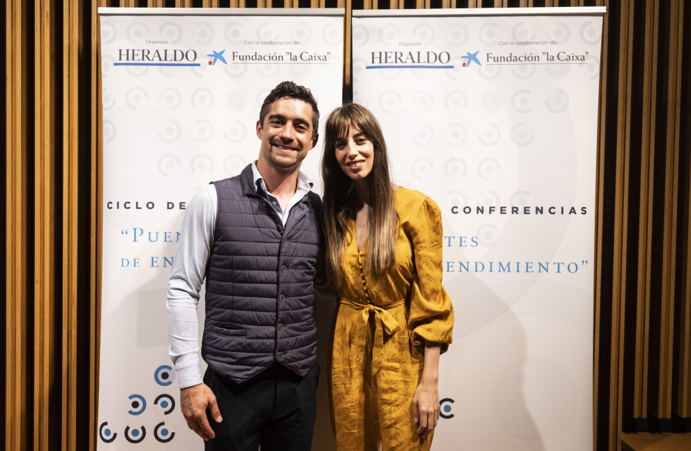 CICLO DE CONFERENCIAS EN EL CAIXA FORUM / ALMUDENA CID Y JAVIER FERNANDEZ / 27/04/2022 / FOTO : OLIVER DUCH[[[FOTOGRAFOS]]]