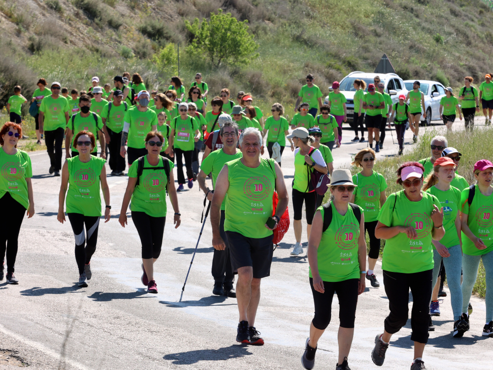 Los "marchosos" recorren los 18 kilómetros de la ruta