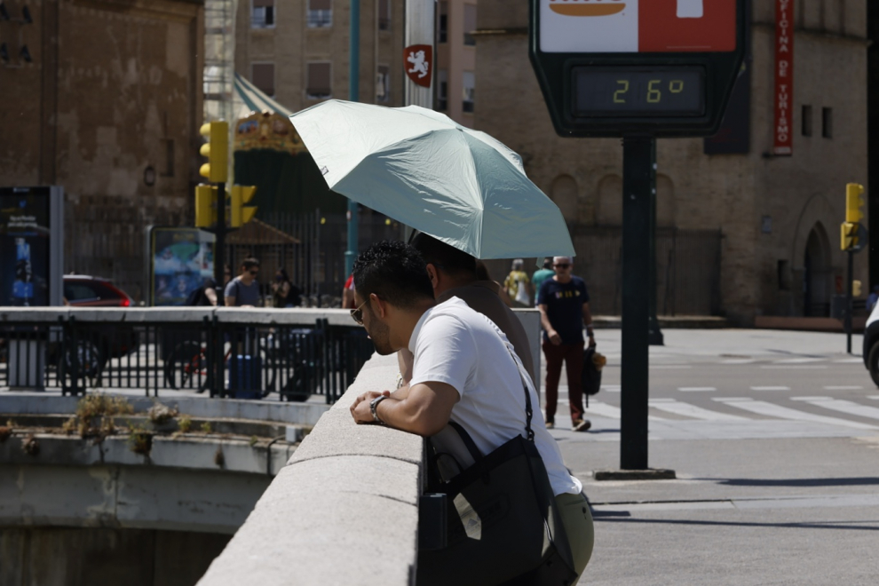 Calor en Zaragoza este lunes, 16 de mayo.