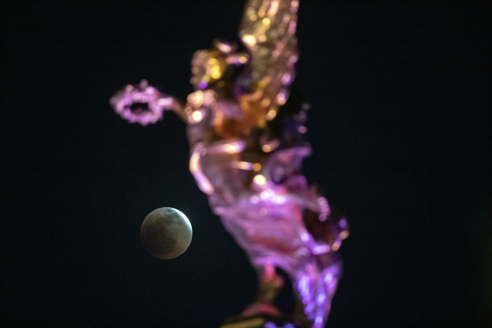 Eclipse de luna en Ciudad de México, México