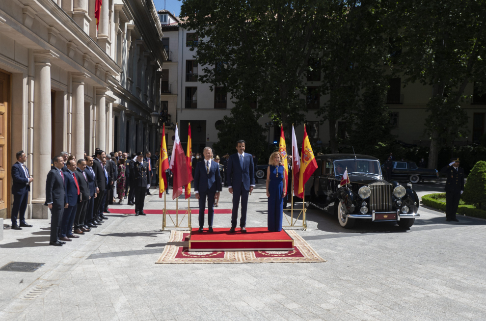 Imágenes de la visita del emir de Qatar y su esposa.