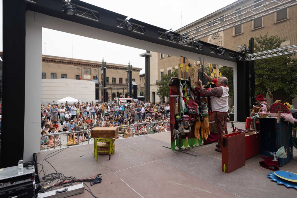 Imágenes de las Fiestas Goyescas en su tercer y último día en la plaza del Pilar