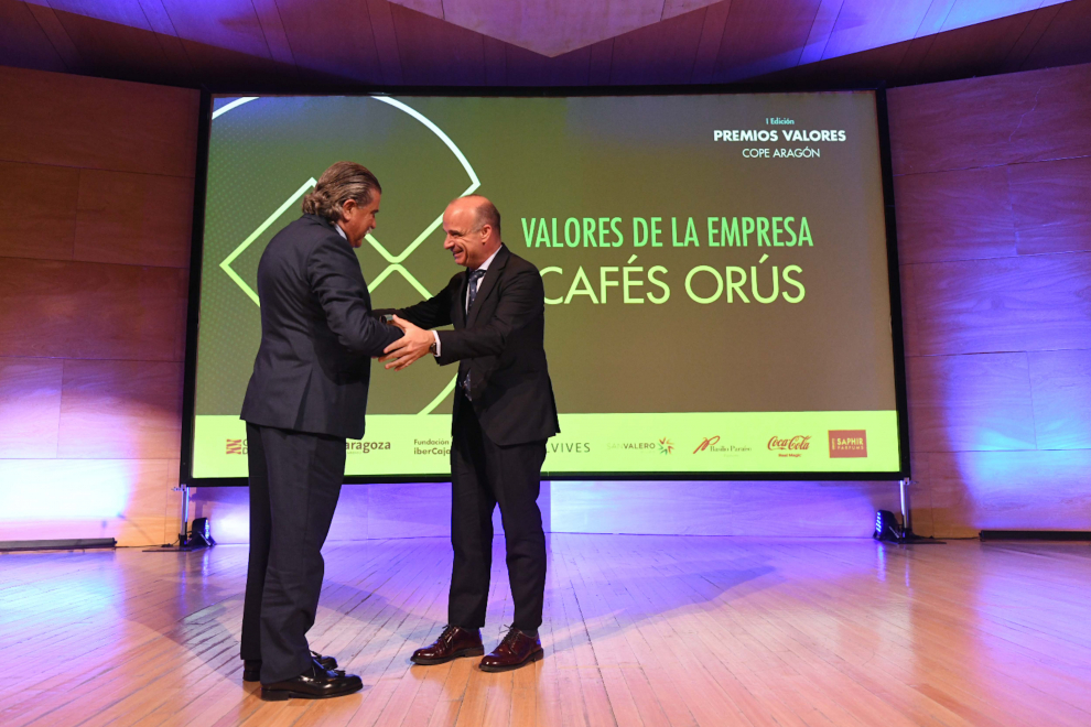 Foto de la primera edición de los Premios Valores de la Cadena Cope, en la sala Luis Galve del Auditorio de Zaragoza