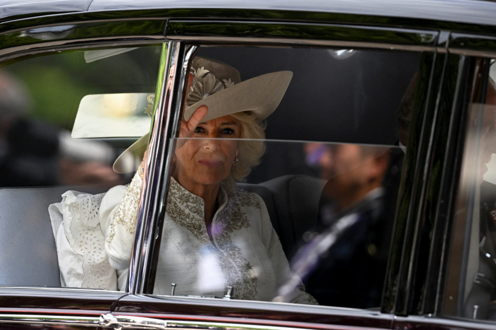 Britain's Catherine, Duchess of Cambridge, and Prince William depart after attending a lunch reception at London's Guildhall as celebrations for the Queen's Platinum Jubilee continue, in London, Britain, June 3, 2022. REUTERS/Hannah McKay BRITAIN-ROYALS/PLATINUM-JUBILEE-GUILDHALL