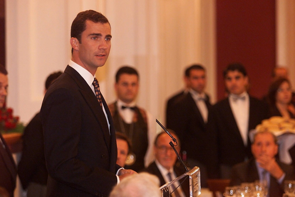 Felipe de Borbón durante la cena con empresarios destacados de Aragón en un restaurante de Zaragoza.