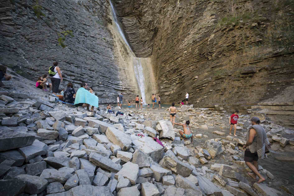 Entorno de la cascada de Orós Bajo en Biescas