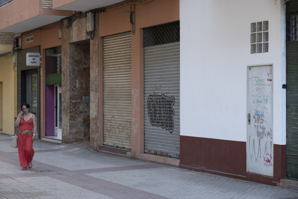 Locales cerrados en el barrio de Las Fuentes.