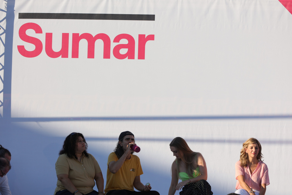 Yolanda Díaz  en el arranque de 'Sumar' con amplio respaldo de cargos de partidos