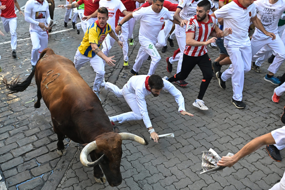 Fotos del quinto encierro de San Fermín 2022 Imágenes