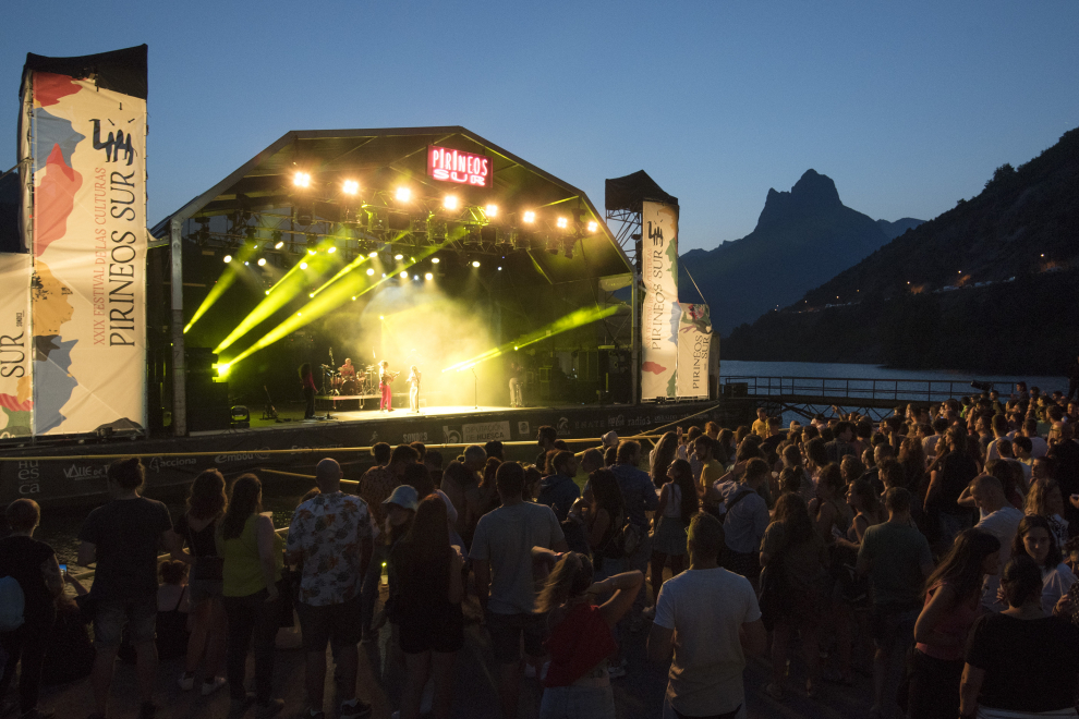 Locura en la primera jornada del Festival Pirineos Sur