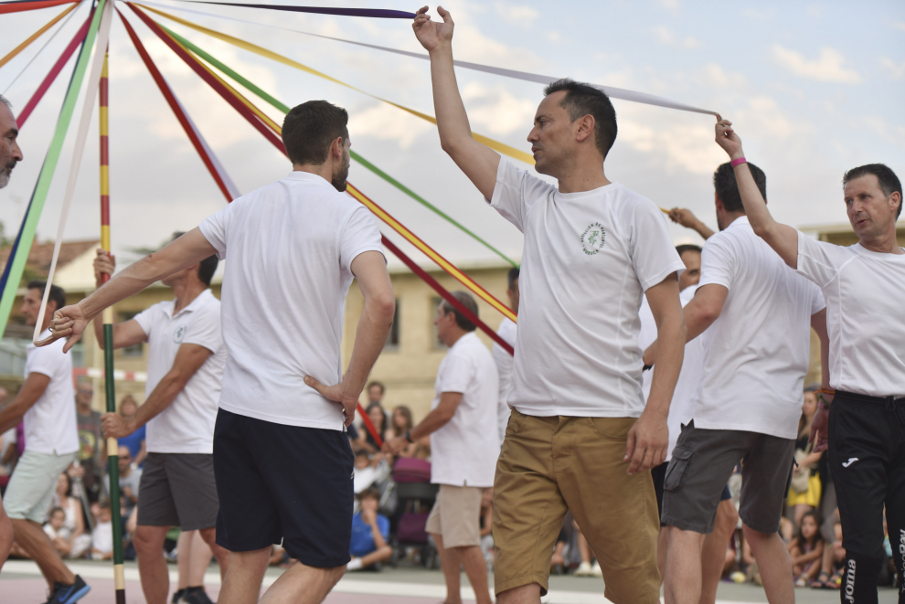 Los Danzantes reciben una ola de cariño en su último examen antes de la gran reválida.