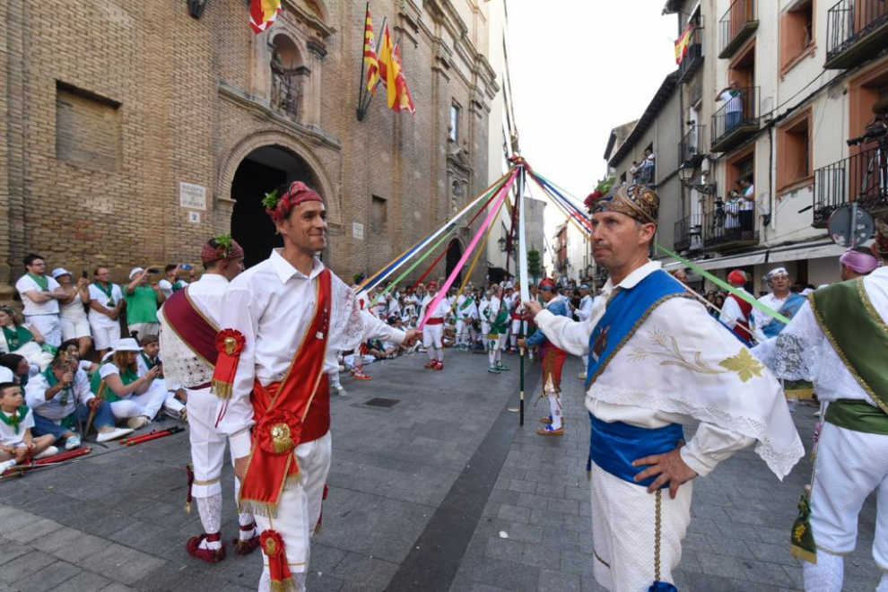 Los danzantes de Huesca en las fiestas de San Lorenzo 2022.