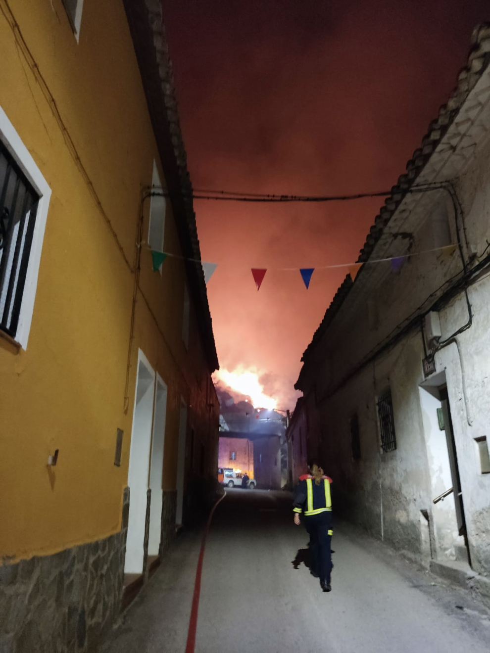 Incendio en El Buste, este domingo de madrugada.