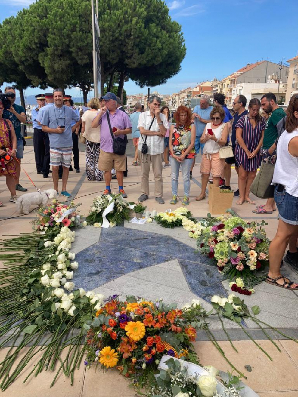 Homenaje a las víctimas del 17-A
