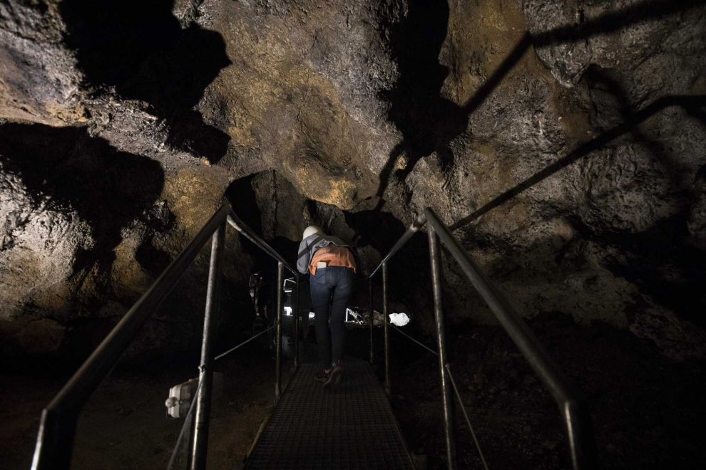 Interior de la Cueva del Agua
