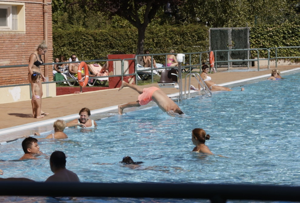 CDM Salduba en el último día de apertura de las piscinas municipales de Zaragoza.