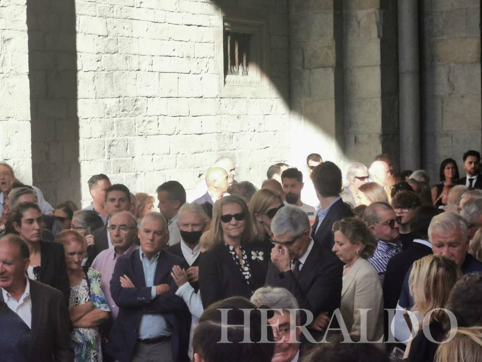 La infanta Elena, en el funeral por Eduardo Roldán.