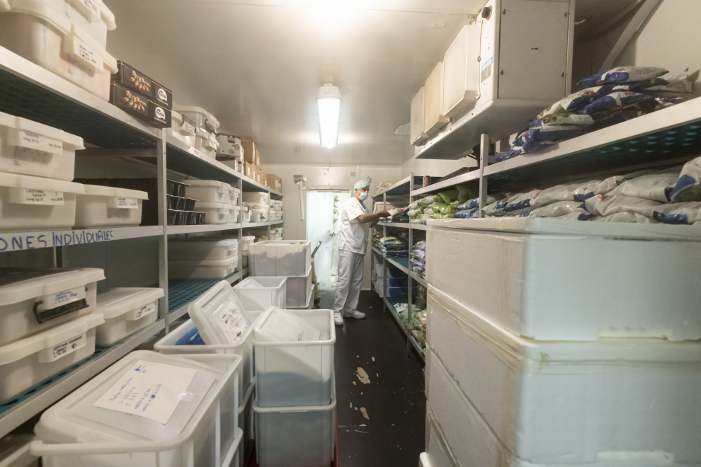 Cocina del Hospital Miguel Servet de Zaragoza, "la más grande de Aragón".