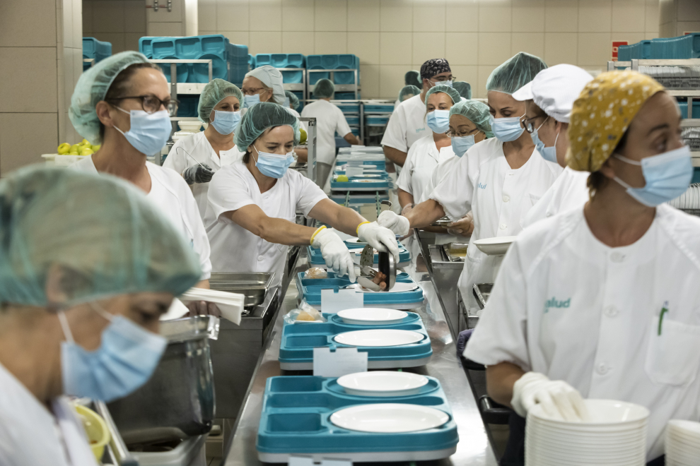 Cocina del Hospital Miguel Servet de Zaragoza, "la más grande de Aragón".