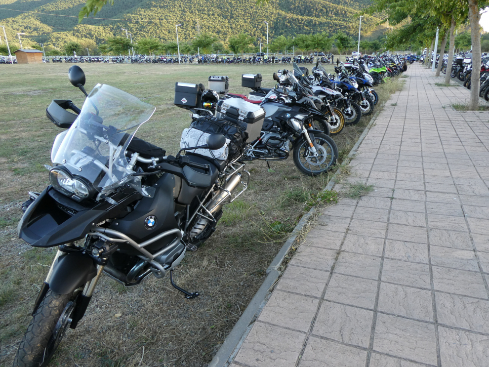Arranque de la BMW Motorrad Days en Sabiñánigo