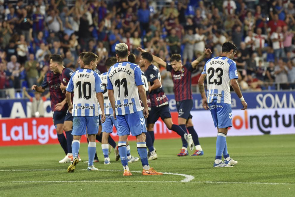 Partido SD Huesca - Málaga, en El Alcoraz
