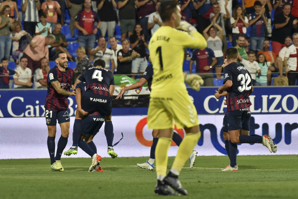 Partido SD Huesca - Málaga, en El Alcoraz