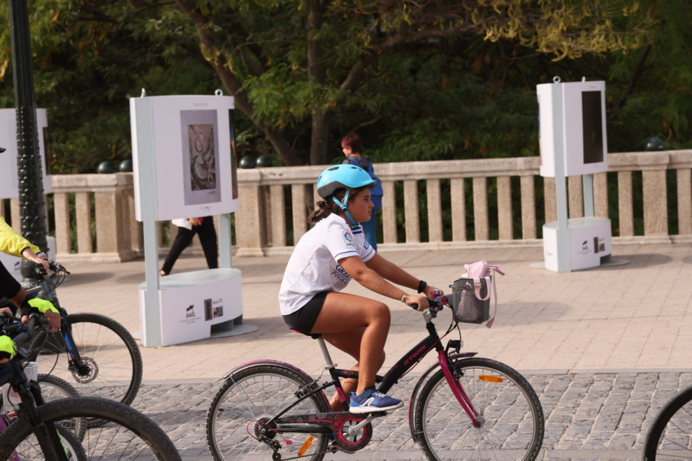 Fotos de la marcha ciclista familiar por Zaragoza