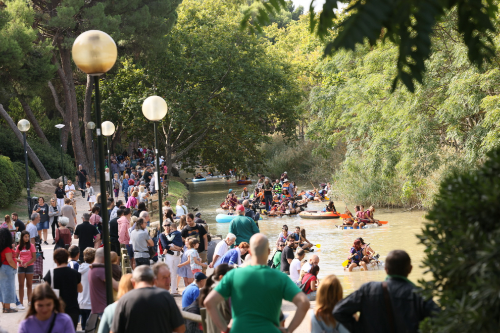 Fotos de la Bajada del Canal Zaragoza 2022